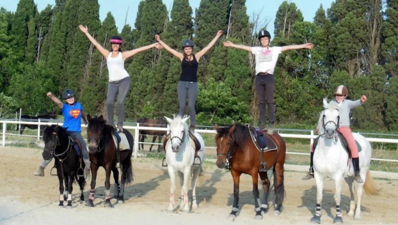 Stage d’équitation pendants les vacances d’été 206 à Mouriès et Salon de Provence 