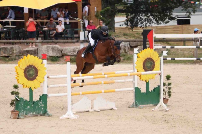 CEP 3 Equitation format long aux Ecuries du Mas Neuf en PACA