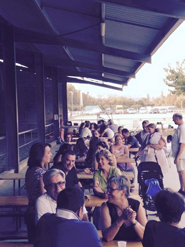 centre equestre poney club salon de provence ecuries du mas neuf